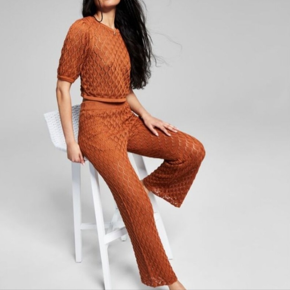 And Now This Crochet Pull On Pants Size M